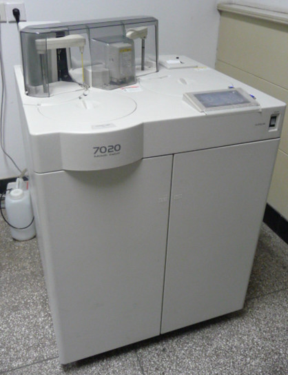 自动生化分析仪