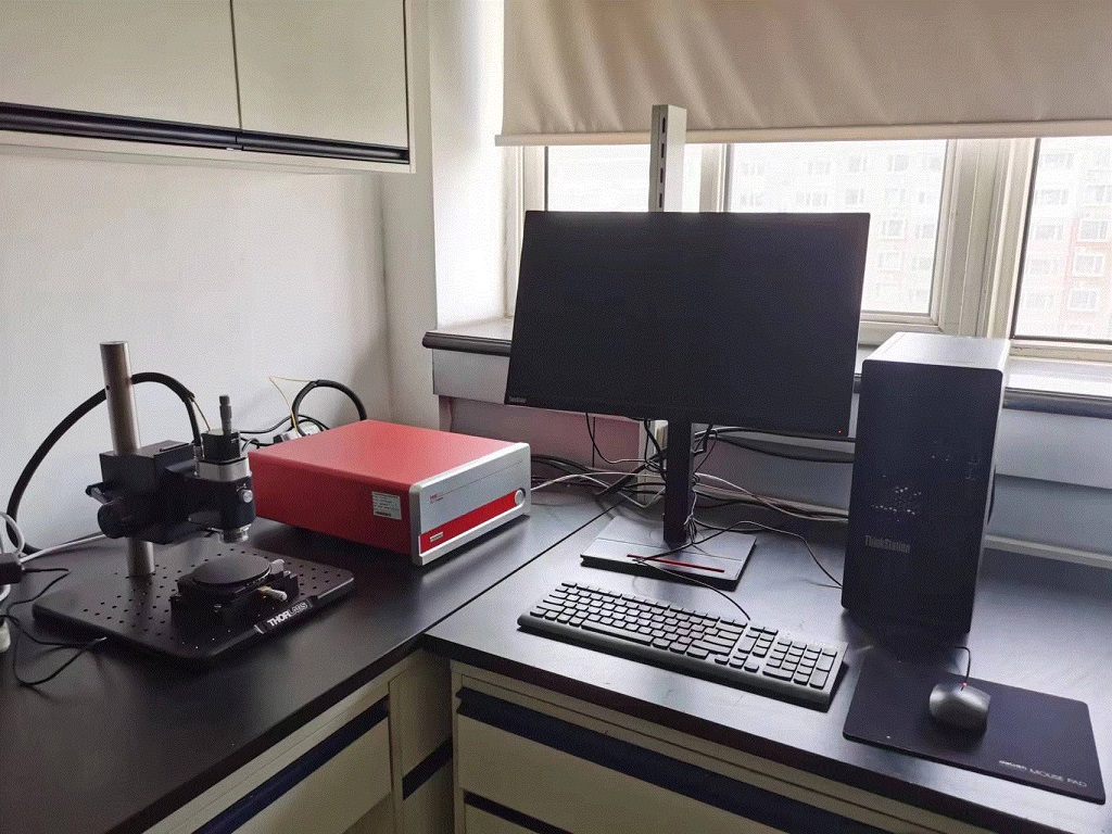 光学相干层析成像仪