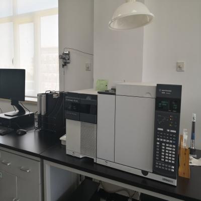 凝胶前处理及定性定量分析系统