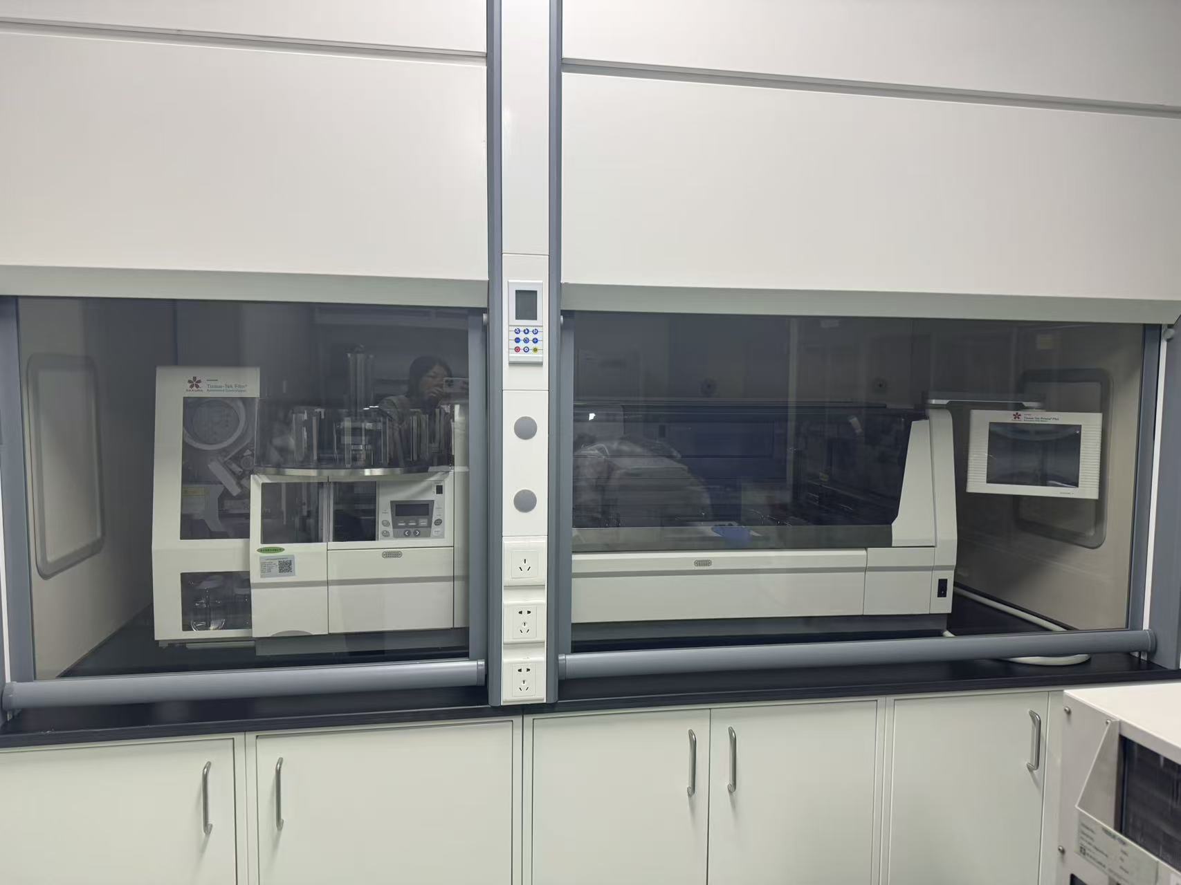 染色封片一体机